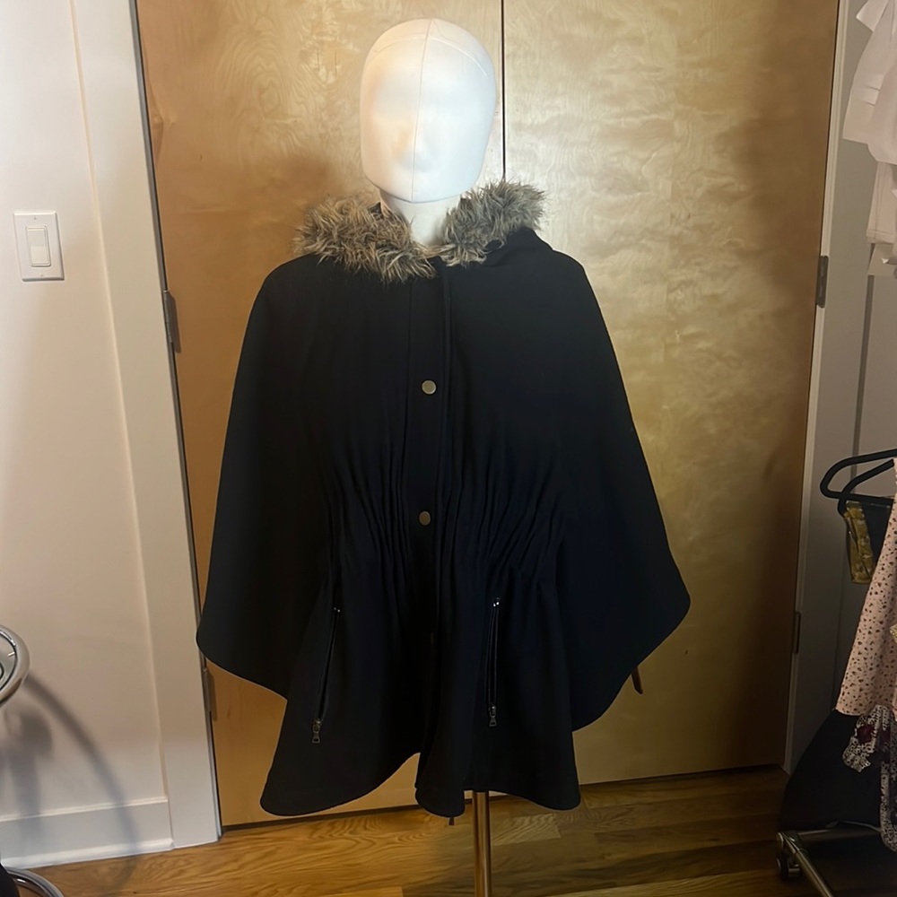 Victoria’s Secret Moda International Wool Cape Jacket Size L